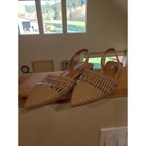 Sarto Graydons Sling Back Woven leather flat Tan office career Women 7.5 Anthro